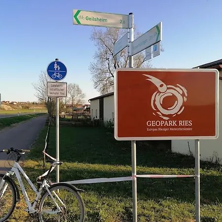 Διαμέρισμα Ferienwohnung Storchennest Oettingen in Bayern